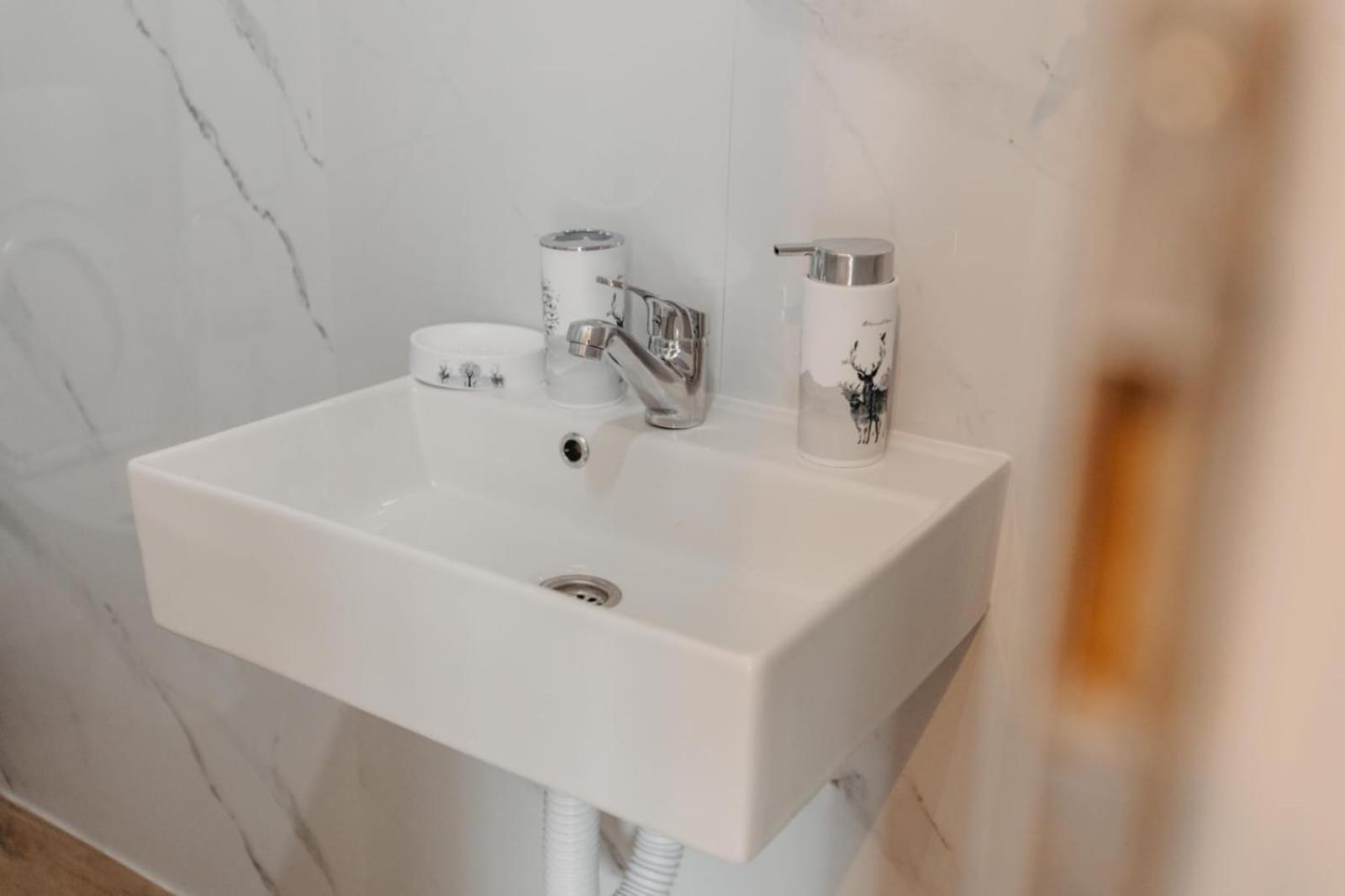 Apartmani Rosa Nevesinje Zewnętrze zdjęcie
